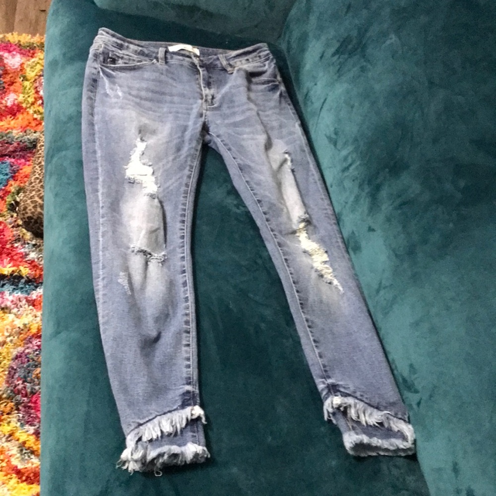 Kansan distressed jeans